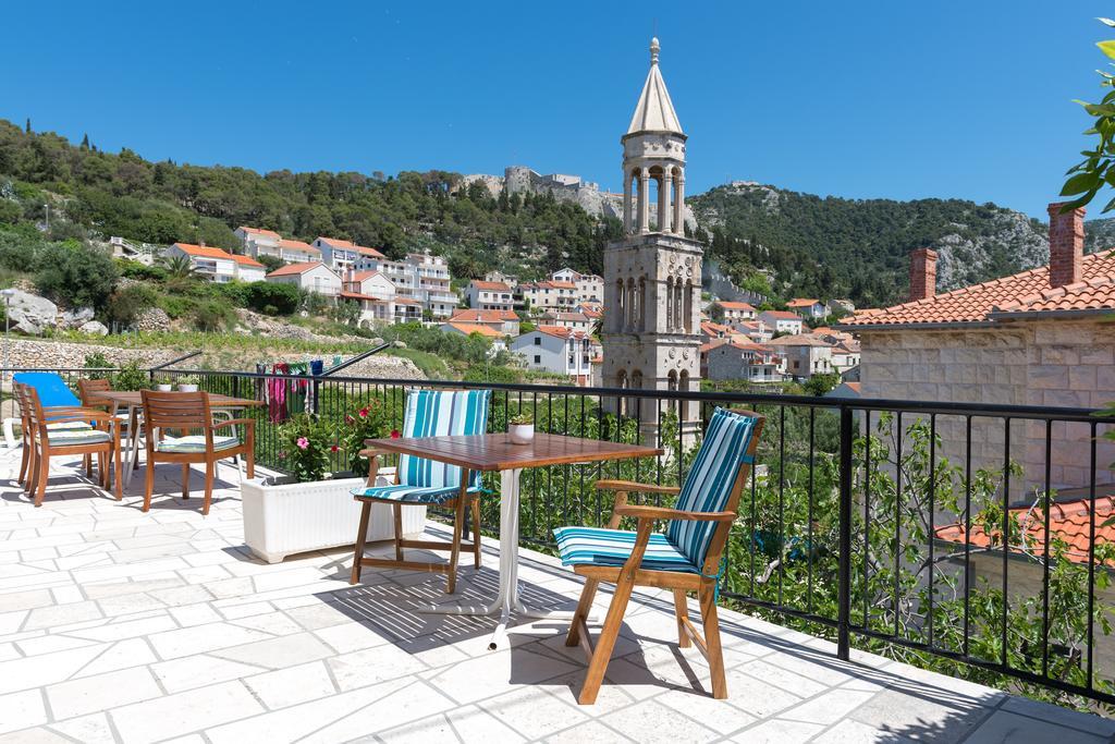 Apartments Olive Tree Χβαρ Εξωτερικό φωτογραφία