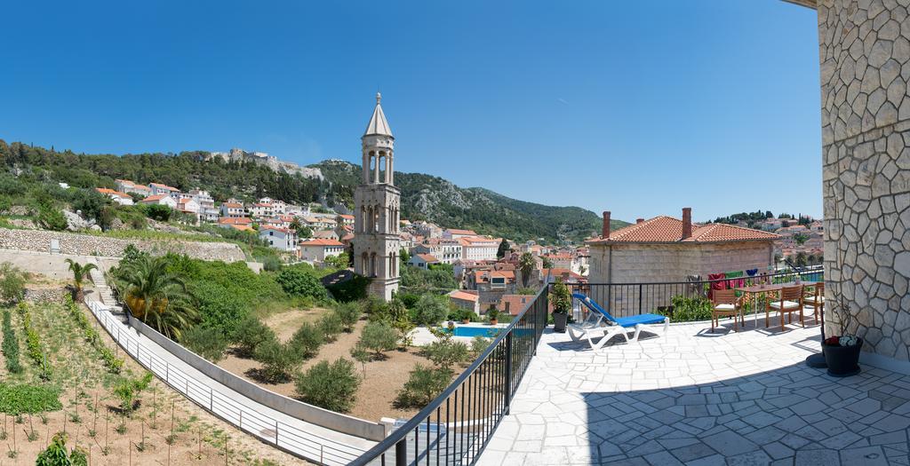 Apartments Olive Tree Χβαρ Εξωτερικό φωτογραφία