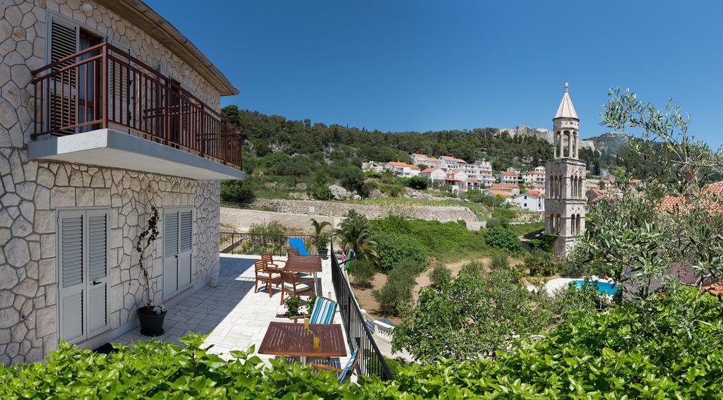 Apartments Olive Tree Χβαρ Εξωτερικό φωτογραφία