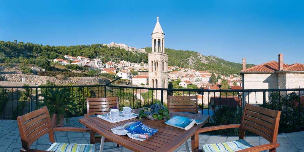 Apartments Olive Tree Χβαρ Εξωτερικό φωτογραφία